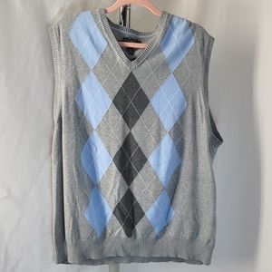 Club Room Grey and Blue Argyle Vest, men's XL